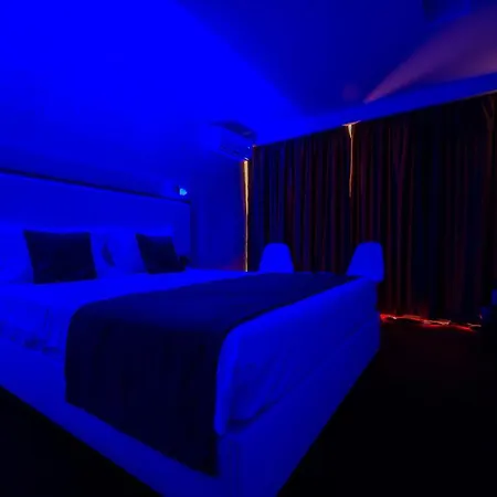 Km Zero - Hotel Vama Veche