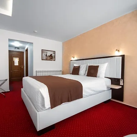 Km Zero - Hotel