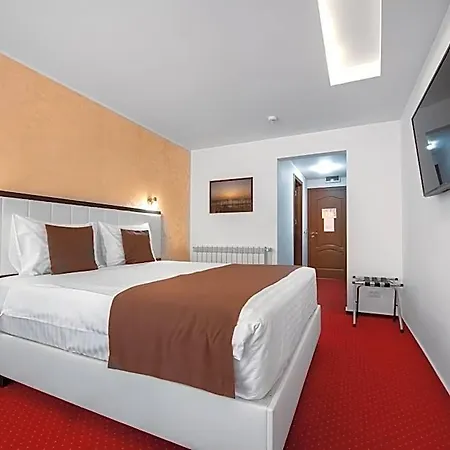 Hotel Km Zero - 3*
