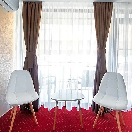 Km Zero - Hotel